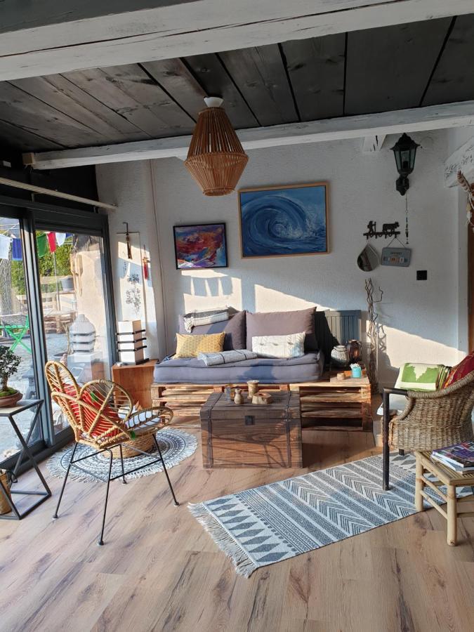 Agréable chambre d'hôtes, au calme, dans la nature Roches Esterno foto